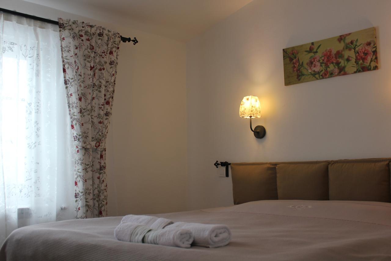 Villa Lavanda Elena Bagian luar foto